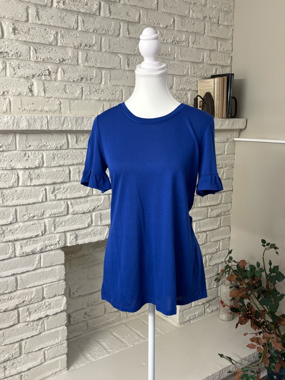 NWT Tribal Women's True Blue Ruffle Sleeve Crewneck Tee Size S